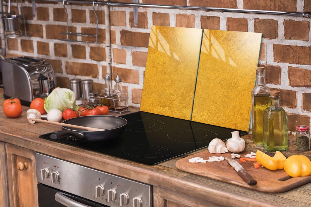 SZKLANA PŁYTA OCHRONNA DO KUCHNI 2x35x52 ZŁOTA