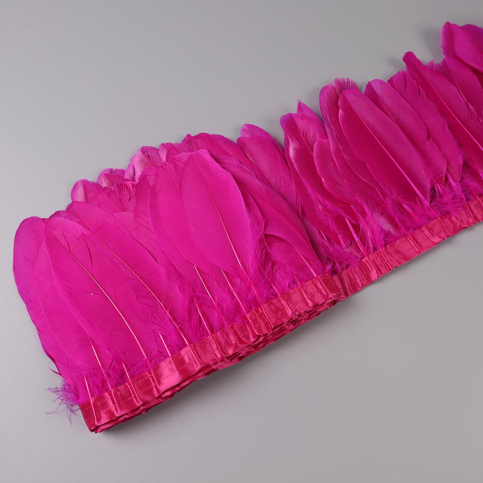 Dekoracyjne pióra gęsie na taśmie do robótek ręcznych, dekoracji karnawałowych, frędzle do ubrań, sukienek, szycia, sztuki i rzemiosła