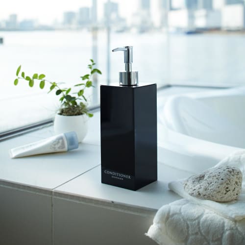 Yamazaki Jitsugyo Two-Way Dispenser, Square, Conditioner, Black, Approx. W7 X D7 X H23cm, Mist, 7894