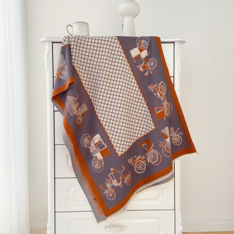

Autumn and winter new product imitation cashmere warm short beard fringed scarf women s thickened carriage fashion double-sided shawl winter scarf 190x65cm