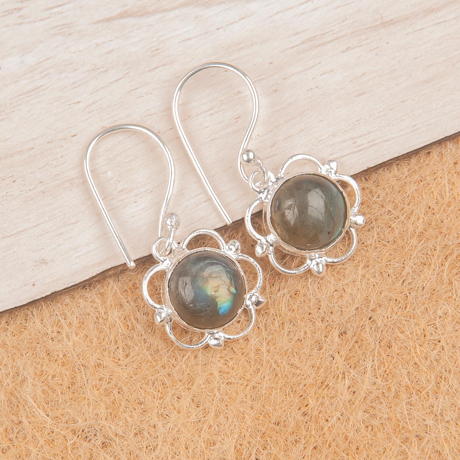 

Натуральный камень лабрадорит, серебро 925 пробы, женские серьги, 1,40 EE-56-25