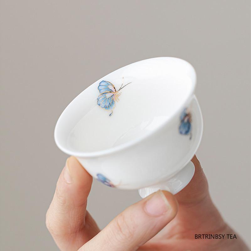 1 Stück Chinesische Vintage Handgemachte Keramik-Teetasse Haushalt Schmetterlingsmuster Teetasse Persönlich Weißes Porzellan Teeschale Teegeschirr 35ml