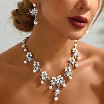 3 Pieces of Women's Trendy Pearl Flower Necklace with Earrings, Jewelry Set, Wedding Banquet Party, Holiday Gift