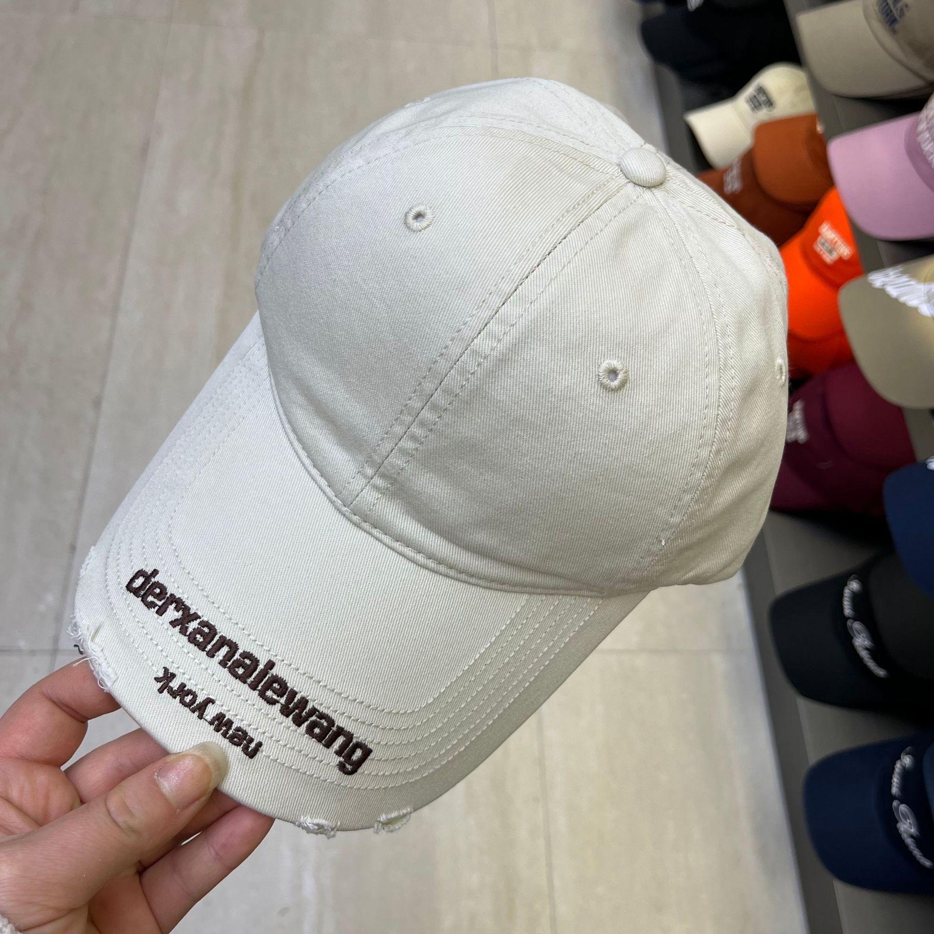 Spring And Summer Youth Beautiful Pure Cotton Soft Top Cap Embroidery King Letter Casual Baseball Cap Adjustable