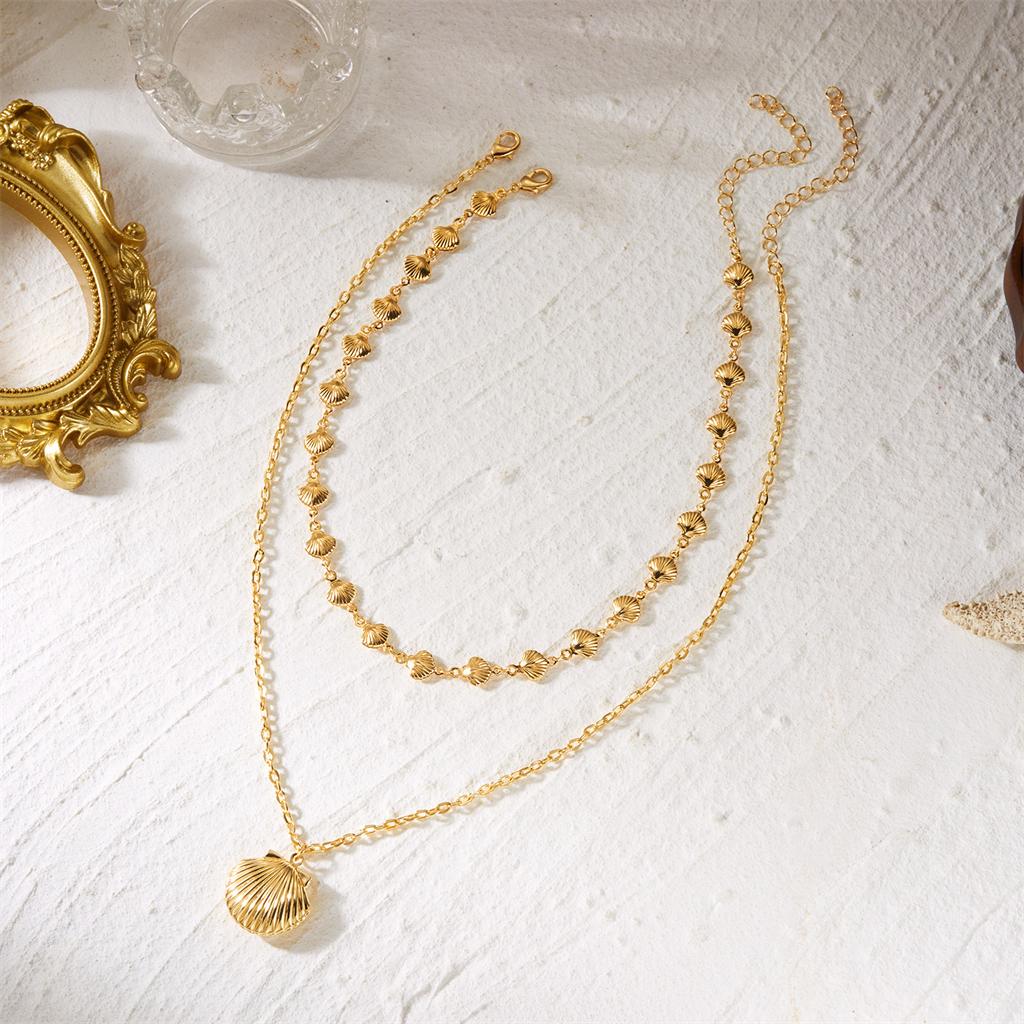 Classic Gold Color Metal Shell Beaded Necklace for Women Bohemia Double Layer Scallop Pendant Choker Summer Beach Jewelry Gift
