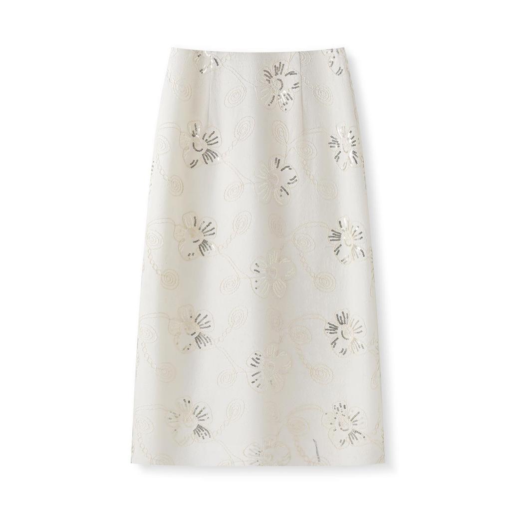 2026 Women's Retro High-Waist A-Line Skirt with French Embroidery and Back Slit