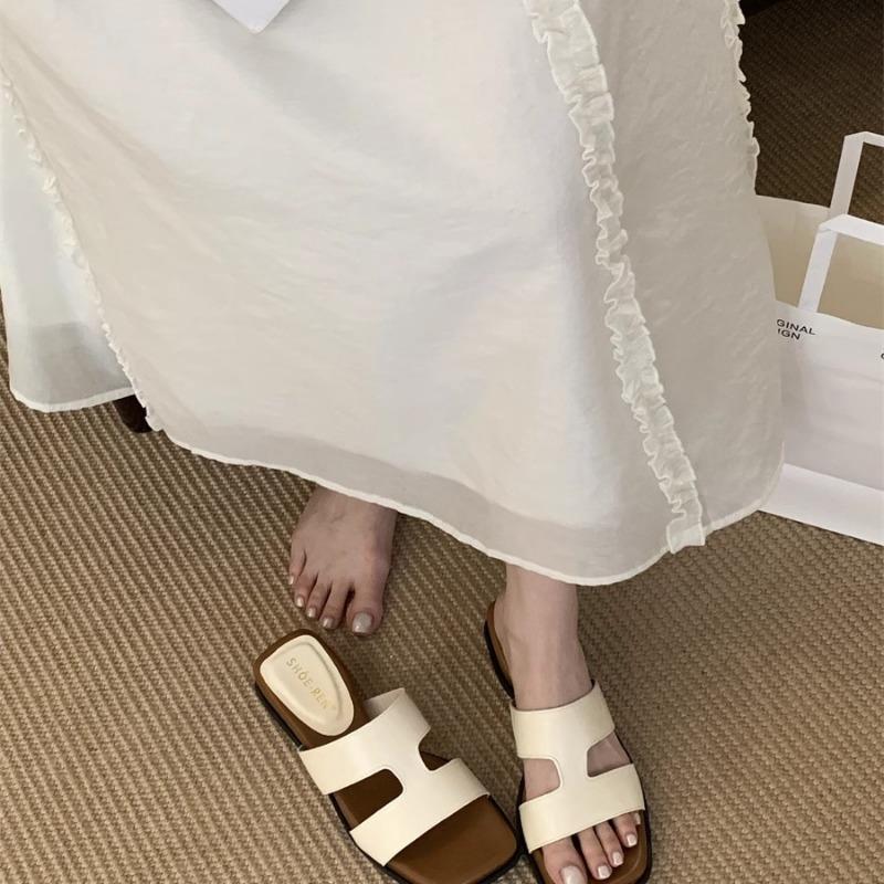 Slope Heel French One-line Slippers Women's Summer Vacation Beach Shoes and Niche Flip-flops