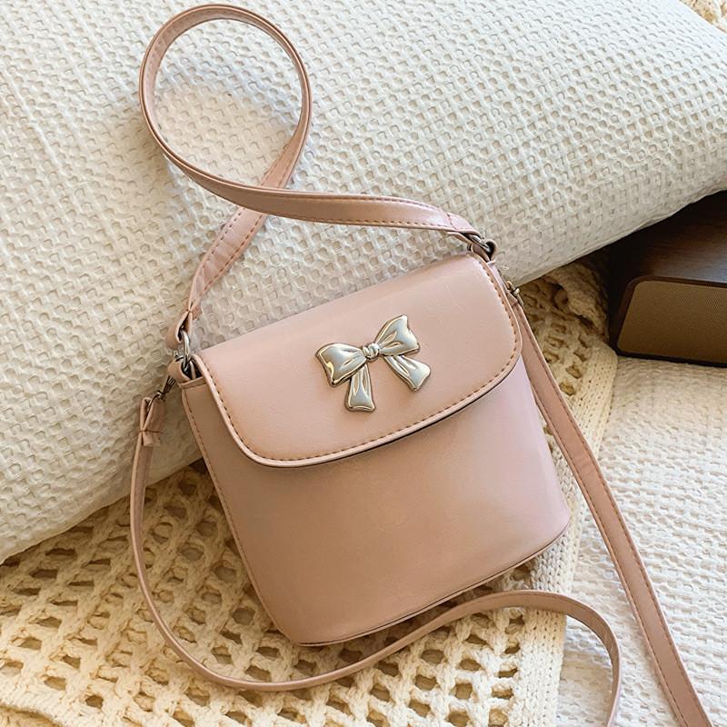 Stylish Small Square Bag 2024 New Summer Fresh Shoulder Bag For Women Chic Black