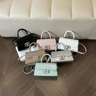 Early Spring New Handbag Fashion Niche Versatile Light Luxury Letter Retro Shoulder Messenger Women's Bag