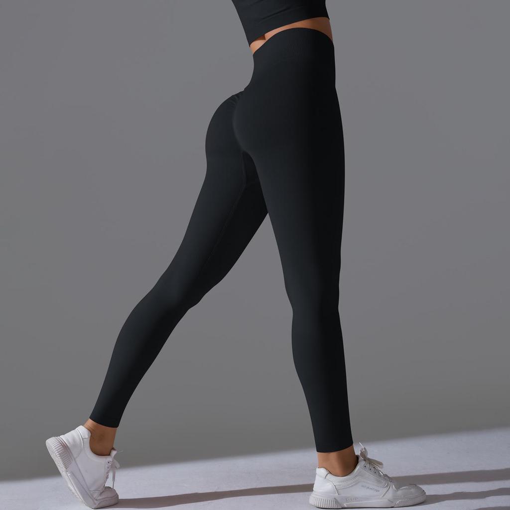 Seamless High-Waisted Yoga Pants with Peach Lift - Quick-Dry and Breathable for Running and Fitness