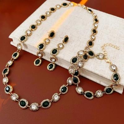 Colier Cercei cu Strasuri pentru Femei Geometrice Stil Palat Vintage Accesoriu Bijuterie