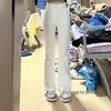 Jeans Donna Bianchi Elasticizzati Bodycon a Zampa con Morsetto a Cavallo - Snella, Versatile, Lunghi fino a Terra per Primavera e Autunno 2026.