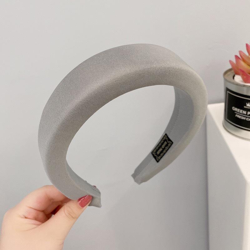 

Summer Solid Color Korean Wide Edge Sponge Headband for Women - Slimming High Skull Top Hair Accessory сірий колір