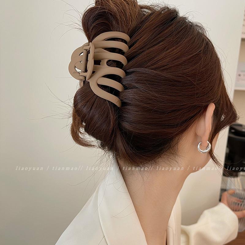Koreanische Neutral Kaffee Große Klaue Clips für Dickes Haar Zubehör Frauen Kopfschmuck Ins Mode Kunststoff Fang Krabben Haarnadeln Geschenke