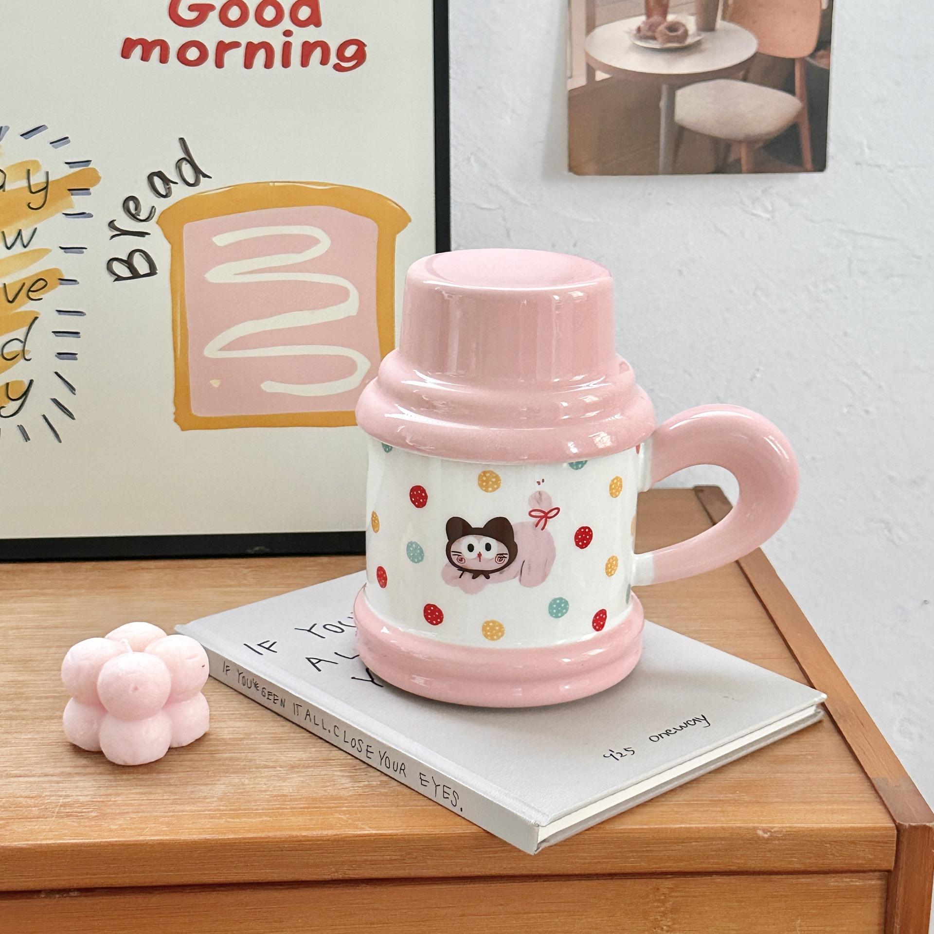 

Cute Polka Doll Puppy Kettle Cup Ceramic Mug with Lid Spoon Couple Home Coffee Breakfast Cup Souvenir Gift 401-500ml