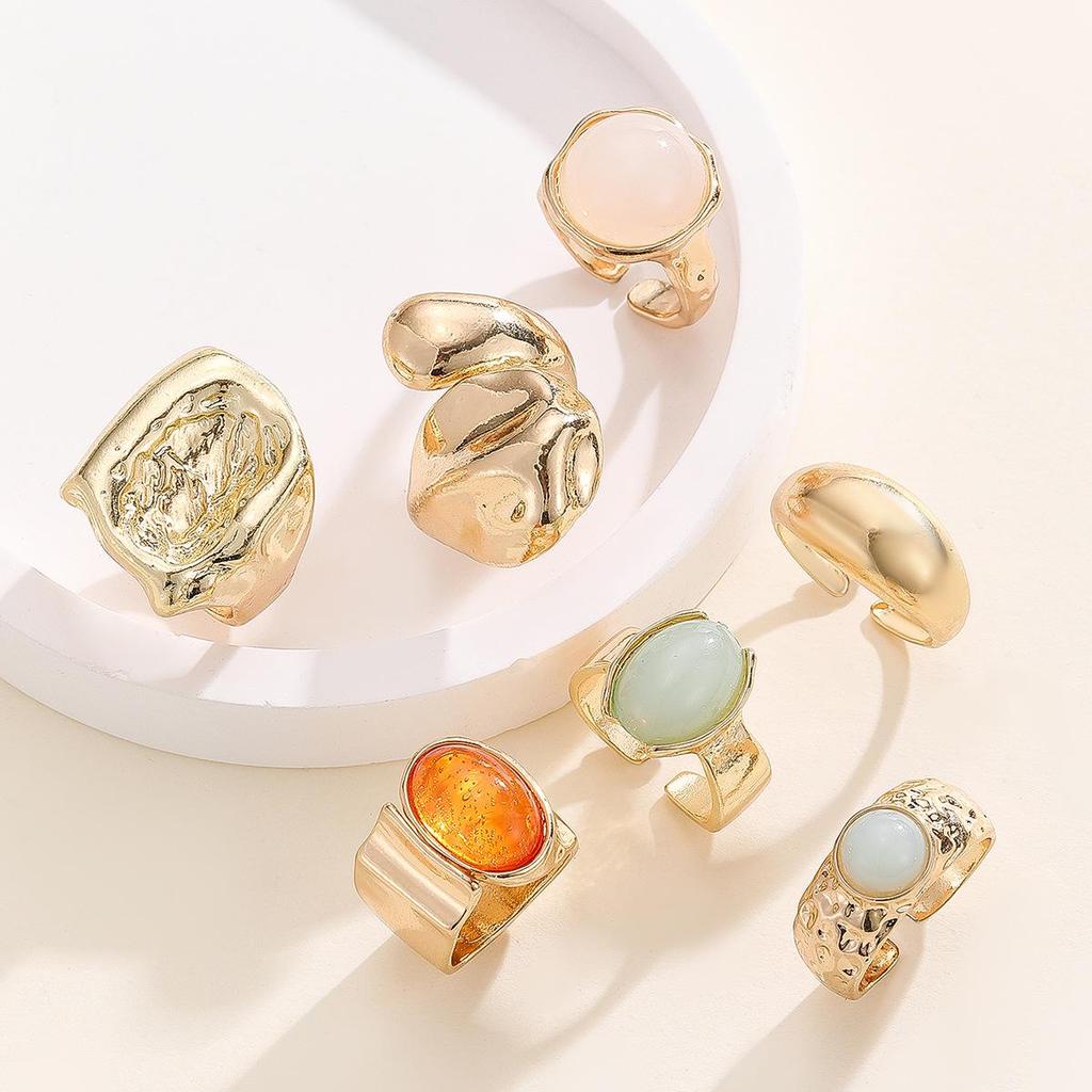 Exaggerated European & American Style Women's Luxury 8-Piece Retro Ring Set