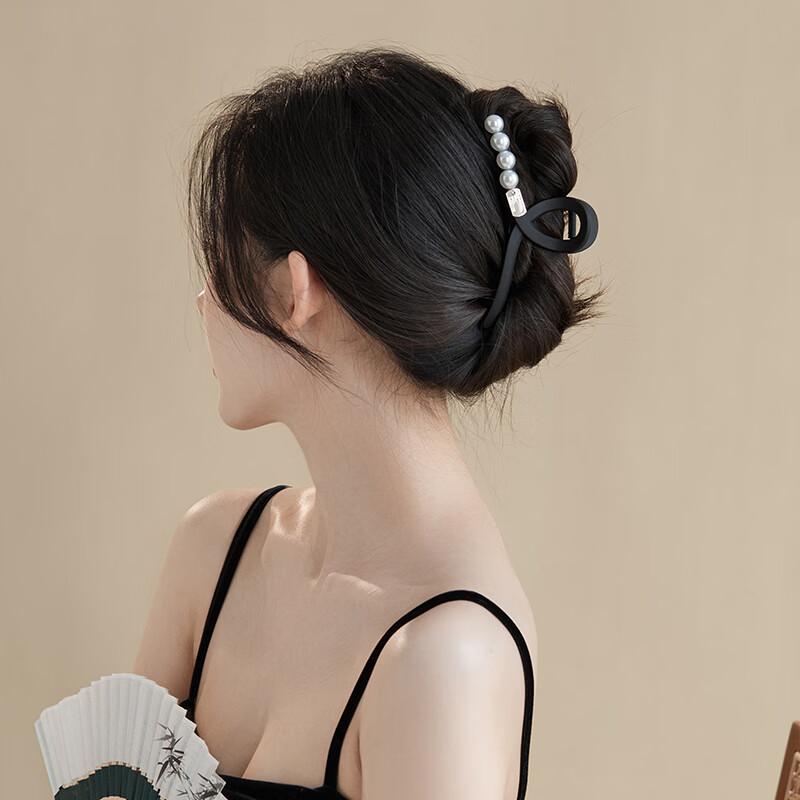 CHIMERA Back of Head Hair Claw Clip, Round Bead Frosted Hair Clip, Bun Shark Clip, Hair Accessory