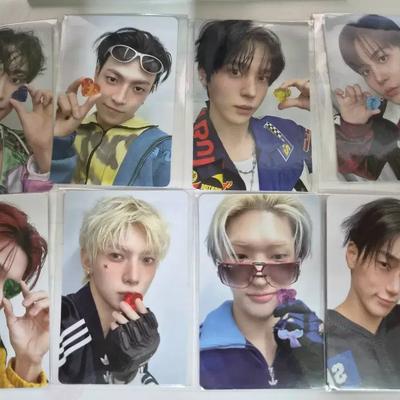 ATEEZ Pop-Up Store Sondergeschenk Set mit 8 Fotokarten