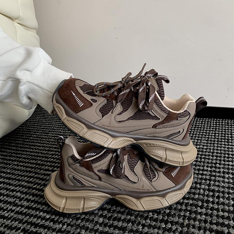 

Осень маленький монстр новый 2025 кожа карамель кэжуал нишевый ретро зарубежный стиль спорт папа кэжуал обувь женская 40