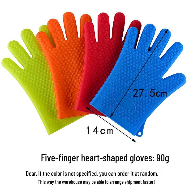 Heart-Shaped Heat-Resistant Silicone Kitchen Gloves - Non-Slip, Waterproof for Baking, BBQ, Grilling, and Microwave.