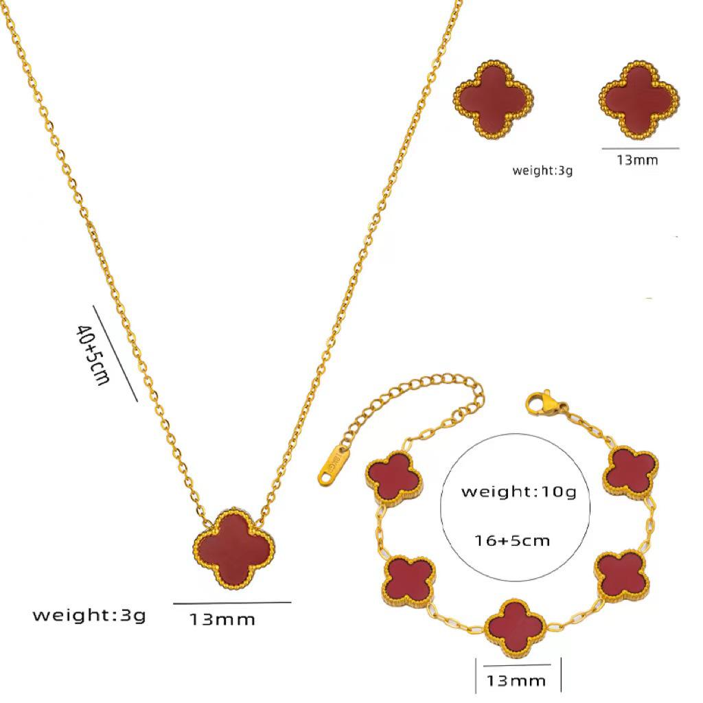 Trendy Clover Bracelet: Women's Korean Simple Design with Mother-of-Pearl and Titanium Steel, Featuring Five Floral Motifs.