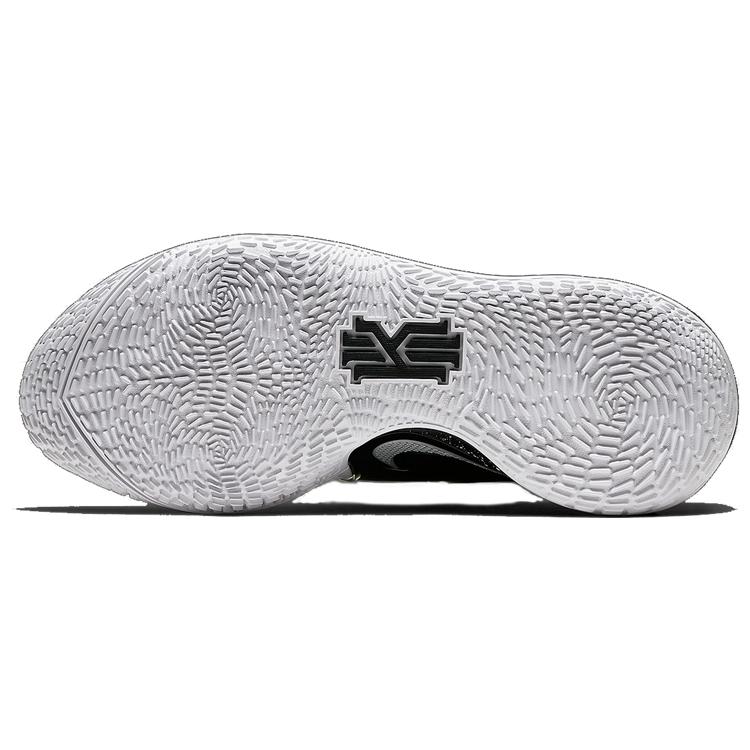 Nike Kyrie Low 2 'Black Metallic Silver' AV6337-003