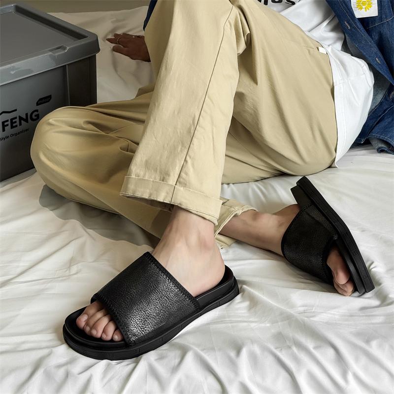 Genuine Leather Sandals Men Classic Summer Soft Bottom Slippers Soft Slippers Outdoor Lightweight Flat Designer Shoes