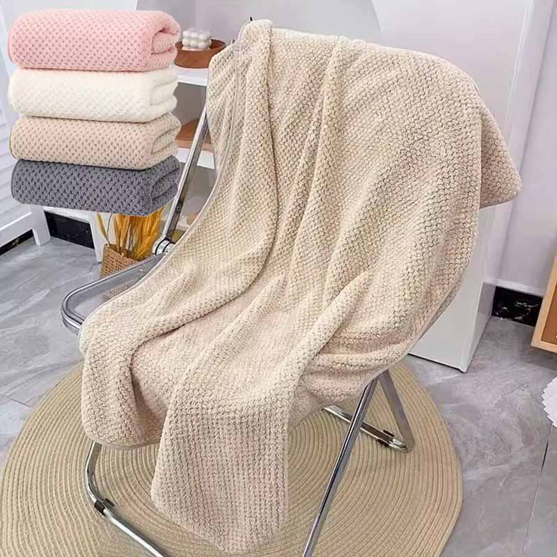 Children's Bath Towel Coral Velvet Soft Absorbent Fast Drying High-quality Towel Baby Beach Home Bathroom Product 69cm * 139cm