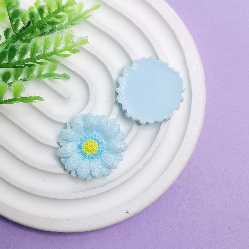 Assorted 100Pcs Colorful Daisy Flower Charms Resin Sunflower Flatback Cabochons Beads for Scrapbooking DIY Headwear Accessories