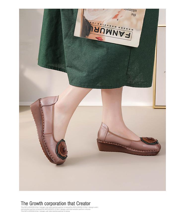 2025 Spring Handmade Genuine Leather Floral Moccasins for Women - Soft Sole, Shallow Mouth, Flat Bottom