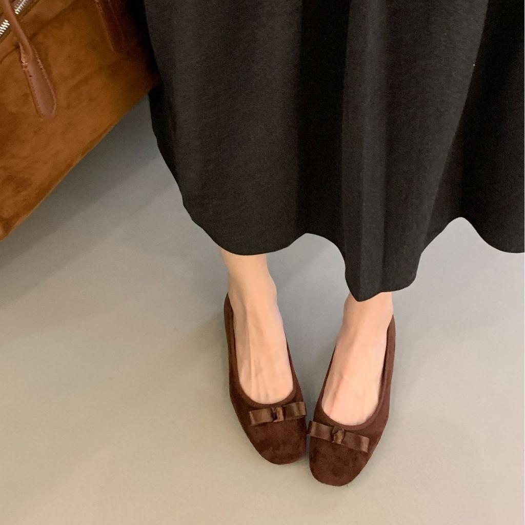 2025 New Autumn Suede Round Head Inner Sloping Heel Bow Versatile Niche Evening Wind Shallow Mouth Women's Single Shoes