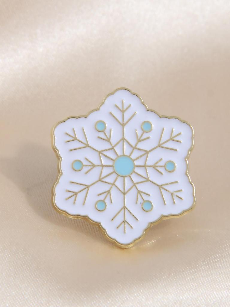 Christmas Fashion Enamel Pins: Stylish Brooches for Backpacks & Clothing