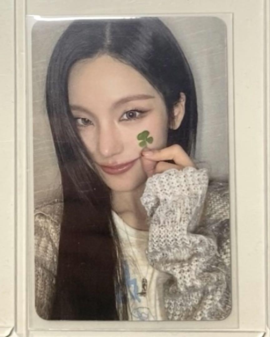 

[USED] ITZY Yeji Air Starriver Autograph Session Instax Trading Card B