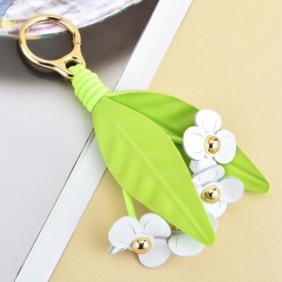 Bag Pendant Imitation Leather Flower Design Handbag Ornament with Metal Buckle Scratch-Resistant Floral Keychain Commuter Bag Accessory