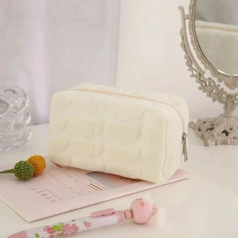 

Новые милые женские наборы для макияжа, органайзер, сумка для путешествий, плюшевая косметичка для хранения, пенал для телефона, коробка, кошелек, сумки белый