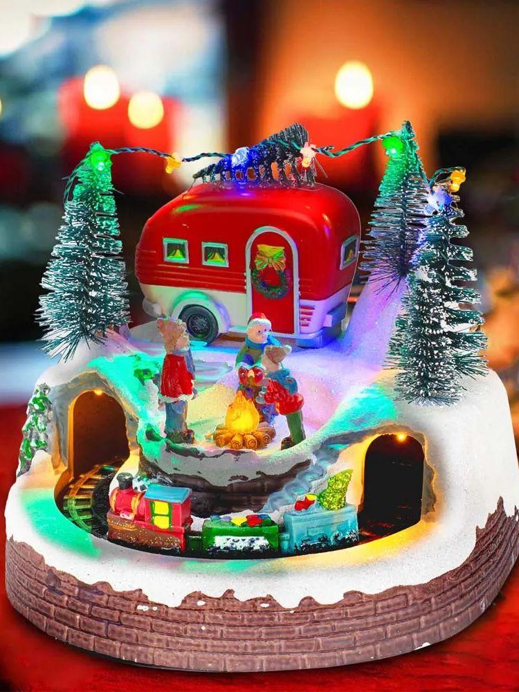Scenă de foc de tabără cu căsuțe din sat de Crăciun, cu lumini LED și tren în mișcare, decorațiuni de masă pentru interior și casă, afișaje de sărbători, USB