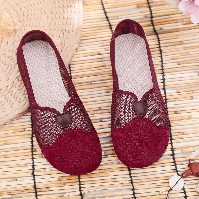Women Mesh Breathable Shoes Ladies Embroidered One Foot Non-slip Soft Sole Comfortable Breathable Shoes Footwears