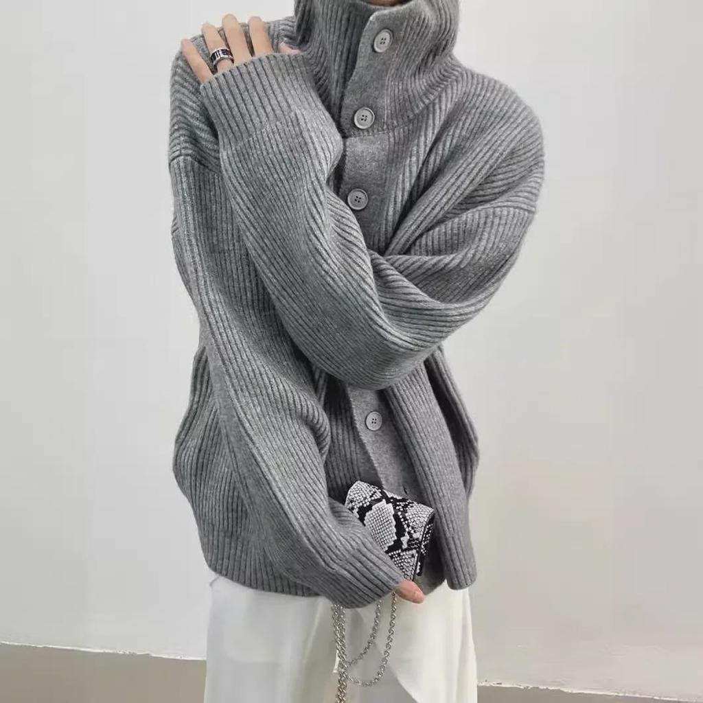 Unisex Korean Fashion Knitted Sweater: Loose Fit with Button Details for Autumn/Winter