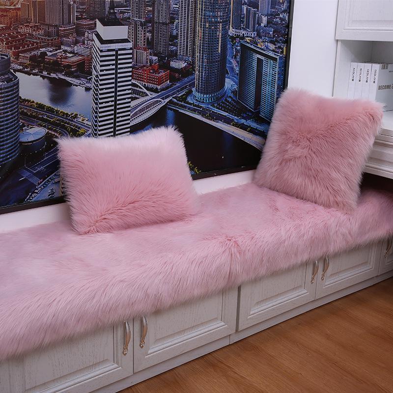 Faux Wool Sheepskin Long Pile Floor Mat for Living Room, Bedroom, Bedside, or Bay Window Tatami.