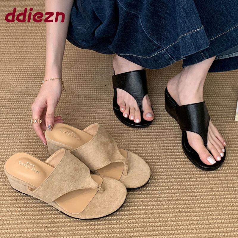 Fashion New Summer Fashion Wedges Sandals Slippers Shoes For Women Flip flops Footwear Female Round Toe Ladies Heeled Slippers Shoes