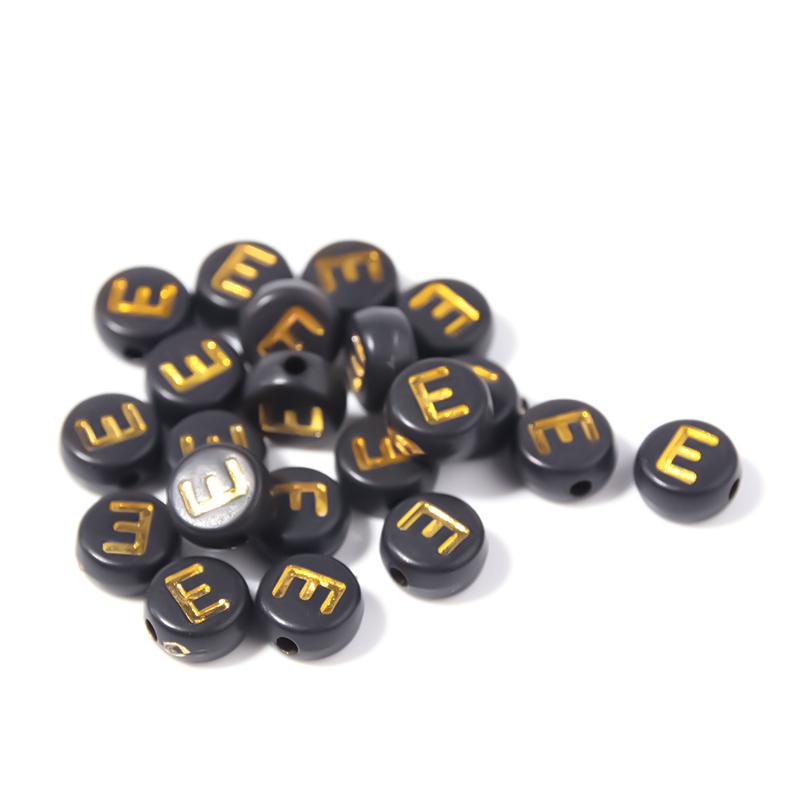 100pcs Black Color Acrylic Letter Beads A-Z Round Flat Alphabet Spacer Bead for Jewelry Making DIY Bracelet Necklace Charms