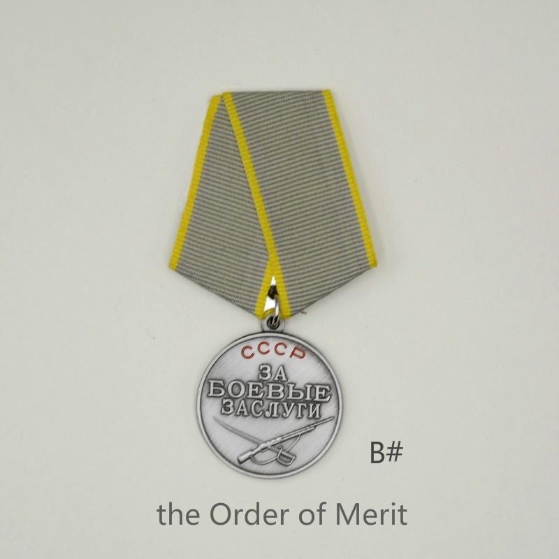 The Soviet Union Badge USSR Labor Heroic Medal CCCP Brave Medal World War II Medal