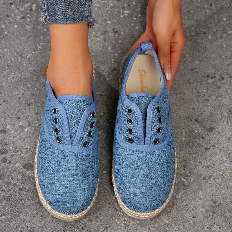 Large Size Ladies Shoes On Sale 2024 Slip On Women's Flats Outdoor Casual Flats Women Round Toe Print Soft Bottom Shoes Female
