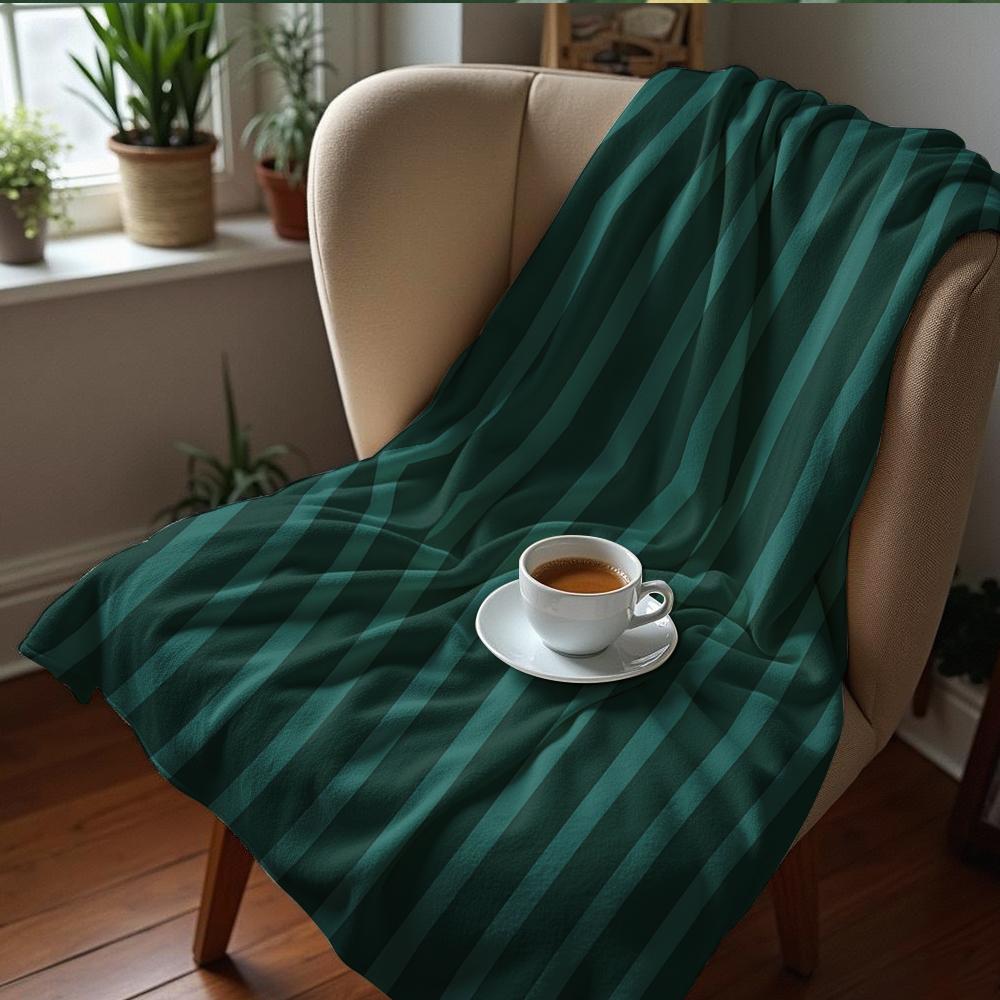 Dark Green Nutcracker Soft Flannel Blanket Breathable Warm Throw for Office Car Sofa Kids Room Birthday Xmas Gift
