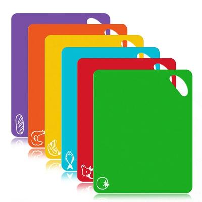 6 Pezzi Colorato Flessibile Tagliere Natale Antiscivolo Tagliere Ultra-sottile Tappetini da Taglio con Icone Cibo Utensili da Cucina