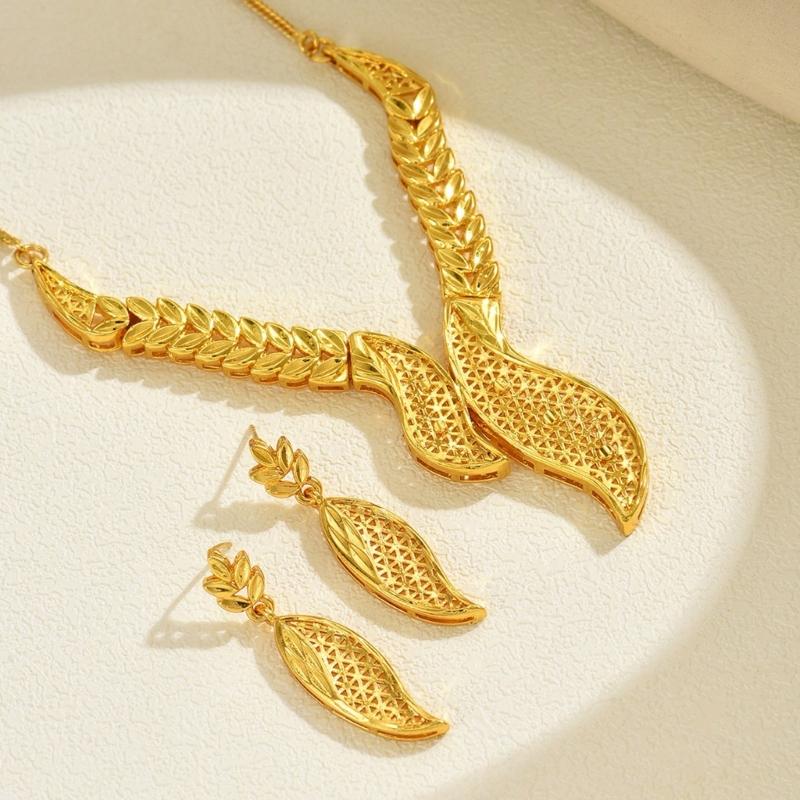 Elegant Hollow Out Leaf Design Alloy Necklace And Earrings Set Hollow Metal Leaf Jewelry For Formal Event Daily Wear