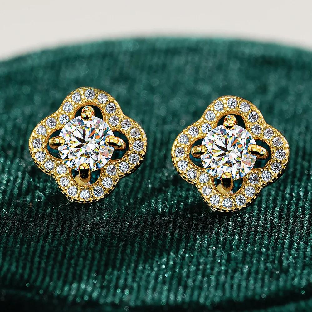 

Luxury 100% Real 18k Gold Ring Lucky Grass Moissanite Women s Stud Earrings Luxury Classic золотий