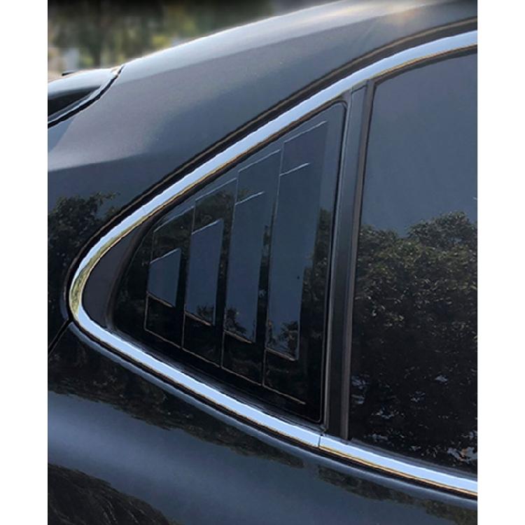 För bakre sidofönsterjalusiram med lameller för solskyddspanelöverdrag