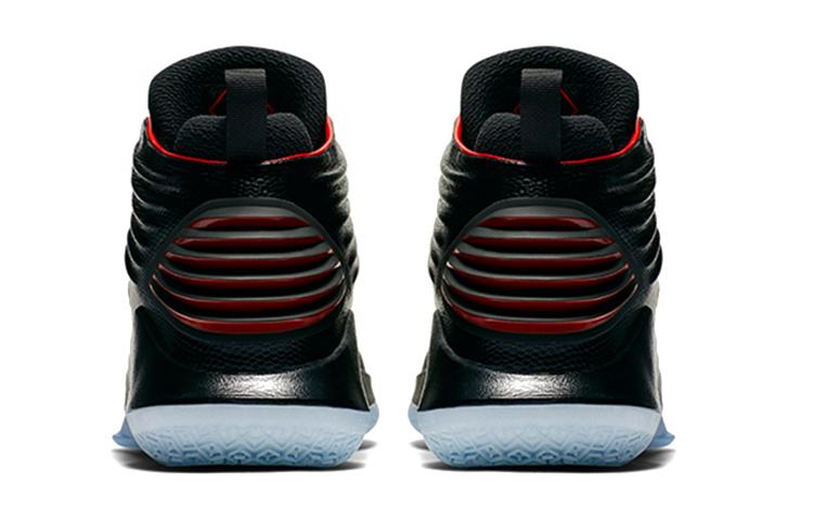 Air Jordan 32 GS 'Banned'