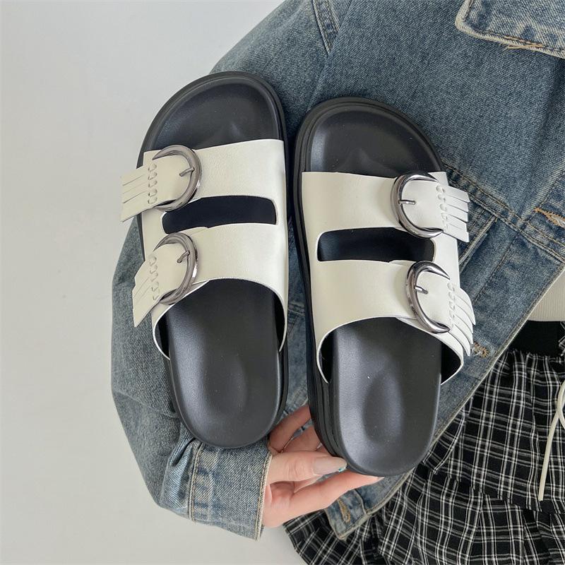 Fashion trend black thick-soled one-word slippers women's summer wear 2025 new high-end height-enhancing cool slippers